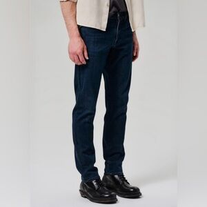 Citzens of Humanity The London Dark Indigo Blue Slim Taper Regular Rise Jeans 31